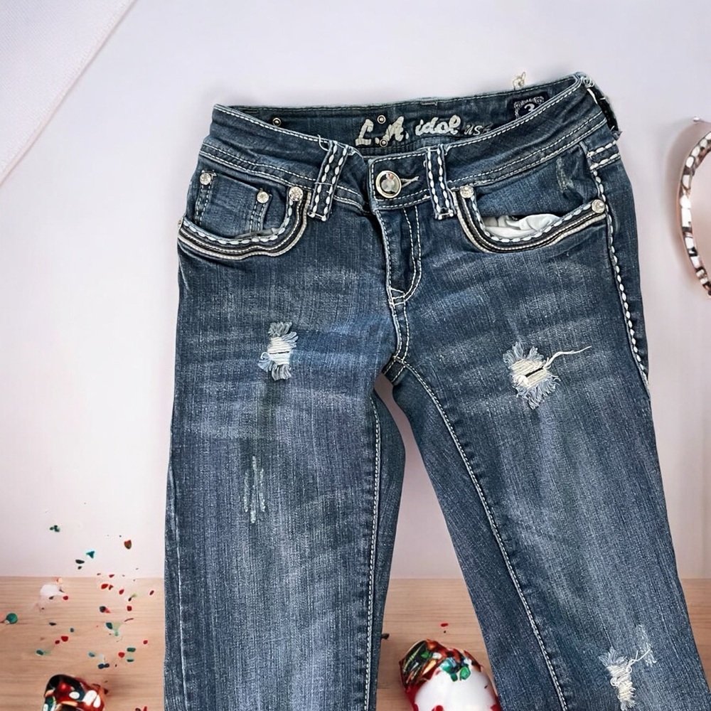 L.A. Idol jeans Size 3 Rhinestones and Bling‎ W 28 L 33 THRASHED